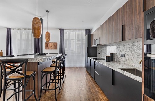 Quartier Saint-Ambroise Apartamento | Orient Express, 3BR/3BA, 8 people