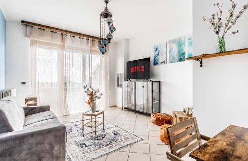 Buscate Apartamento | -Oriente Home- MALPENSA AIRPORT-20min MILAN