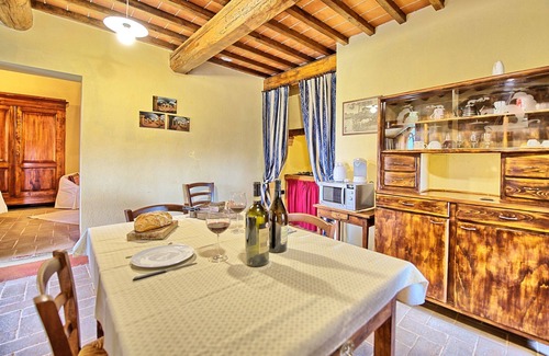 Castelnuovo Berardenga Apartamento | Apartment en Castelnuovo Berardenga con 1 habitaciones, capacidad 3