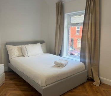 Dublin Casa | Original 1920s City center house fully renovated