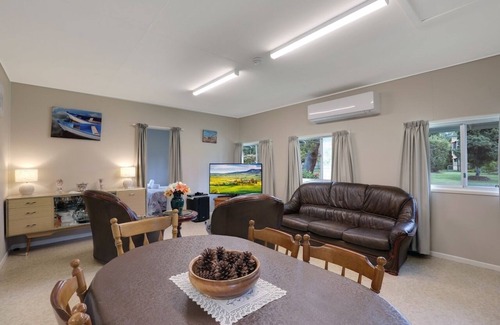 Amity Point Casa | Original Straddie Shack with Air-conditioned Comfort