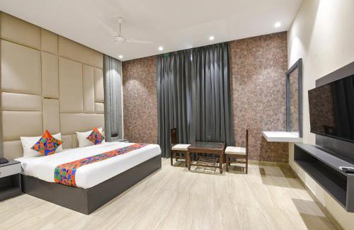 Noida Hotel | Oriva Ganeshwaram 149