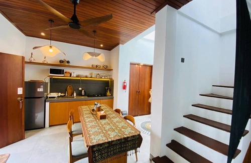 Lodtunduh Apartamento | OriVista Luxe Private Pool Villa Ubud Balcony View
