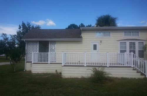Four Corners Complejo | Orlando RV Resort