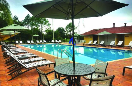Four Corners Complejo | Orlando RV Resort