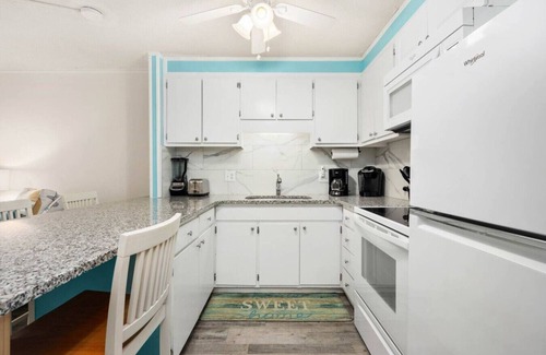 Caine Woods Apartamento | Orleans Court 318 !!