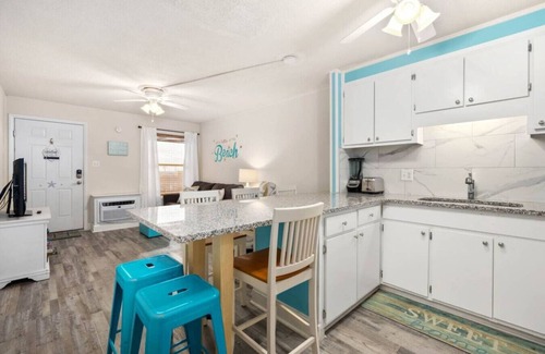 Caine Woods Apartamento | Orleans Court 318 !!