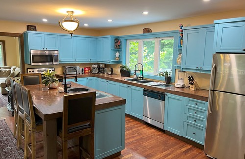 Oro-Medonte Casa | Oro Estate - A Secluded Private Villa on 100 acres