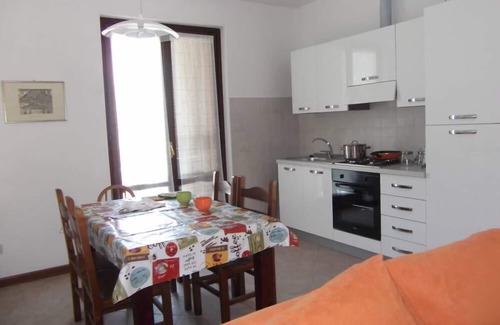 Orta San Giulio Casa | Orta San Giulio: casa rodeada de vegetación ideal para familias