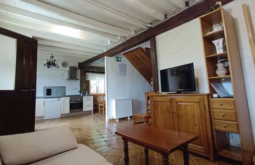 Oruna Casa | Alquiler de Casa en Gran entorno Natural. (Zona Wifi)(10 Playas Aproximadas)