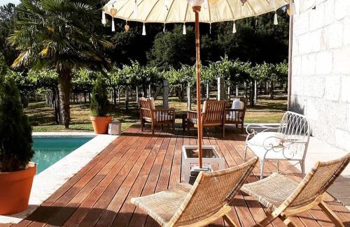 Vilaboa Casa | Os Areeiros Turismo Rural & Bodega