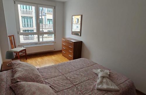 Figueras (Castropol) Apartamento | Os Garitos