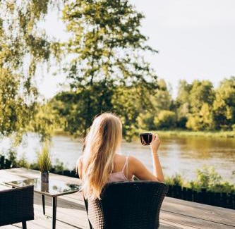gmina Rzasnik Apartamento | Osada Poli - Domek Panoramiczny nad Narwią z Prywatną Balią i Hydromasażem
