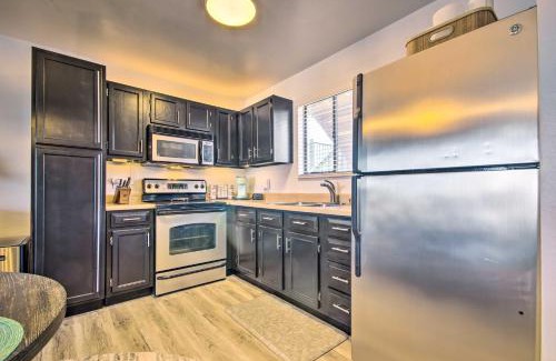 Osage Beach Apartamento | Osage Beach Resort Condo with Community Pool!