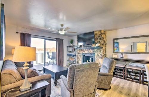Osage Beach Apartamento | Osage Beach Resort Condo with Community Pool!