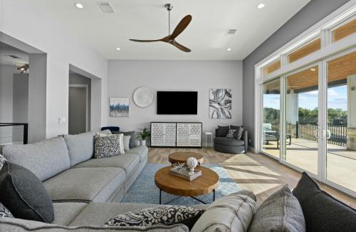 Kingsland Casa | Osi Lago Retreat