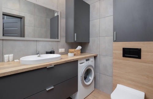 Czyzyny Apartamento | Osiedle Avia Apartment by Renters