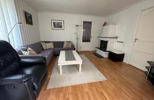 Skedsmo Casa | Oslo House, Nedre Kjellerstuvei, First floor, Twin Room