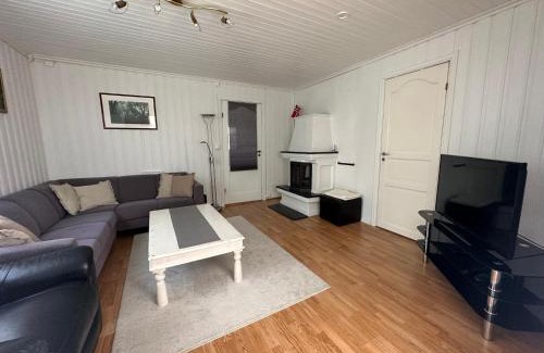 Skedsmo Casa | Oslo House, Nedre Kjellerstuvei, First floor, Twin Room