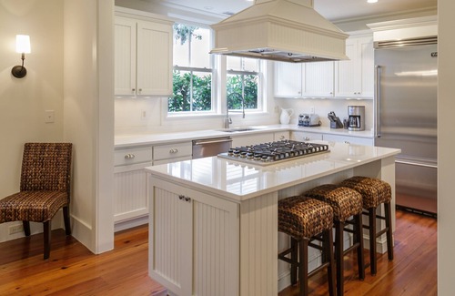 Palmetto Bluff Casa | True 4 Bedroom Village Home con área común grande y envoltura alrededor de porche