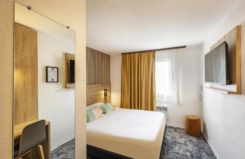 Le Hameau Hotel | Ostal Pau Universite - Sure Hotel Collection by Best Western