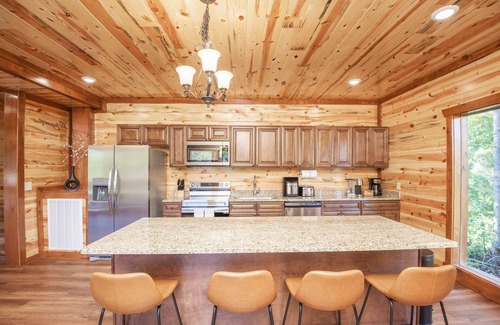 Caton Cabina | Osterley Cottage ~ Indoor Pool ~ Hot Tub