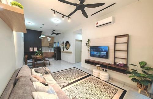 Bandar Baru Bangi Apartamento | Ostia New Designer Spacious 4 BR w Netflix & Wifi