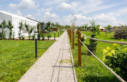 Gora Kalwaria Casa | Ostoja Czersk Góra Kalwaria Zamek Królowej Bony Domki całoroczne