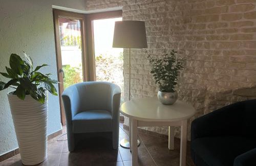 Debki Casa | Ostoja
