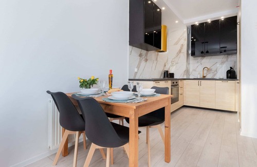 Puck Apartamento | Ostoya Pucka 82B | Modern Apartment | Balcony