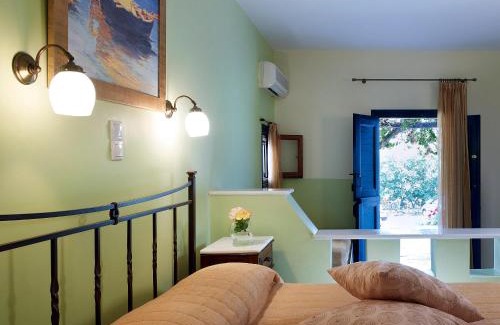 Moutsouna Hotel | Ostria Inn