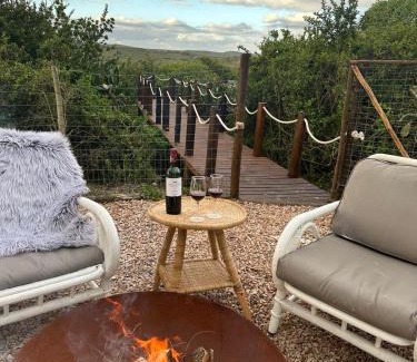 Hessequa Casa | Ostrich cottage at Les Wings private game farm