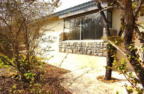 Marloth Park Villa | Ostrich Hide on the border of the Kruger Park