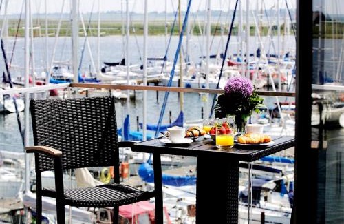 Heiligenhafen Apartamento | Ostsee - Appartement Nr 50 "Meerblick" am Yachthafen im Strand Resort