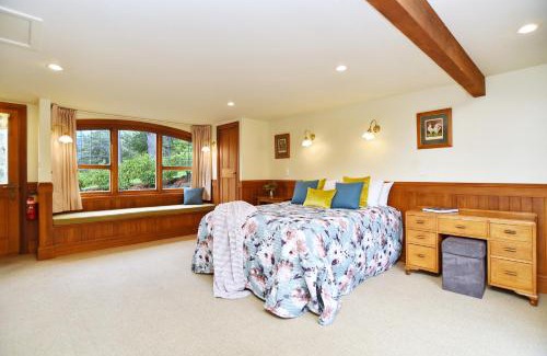 Tai Tapu Casa | Otahuna Hideaway - Christchurch Holiday Homes