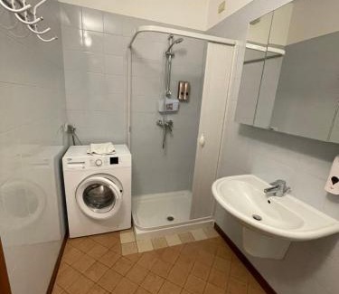Preganziol Apartamento | OTB Italia 1 - Luminoso appartamento tra Venezia e Treviso con Terrazza e Posto auto Coperto