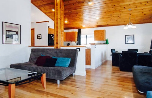 Truckee Casa | Próximos fines de semana ¡33% de descuento y 1 noche gratis! Por favor, pregunte antes de reservar.