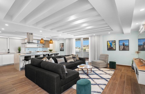 Parque Apartamento | Otium Rentals Casa Elena Rental for Families