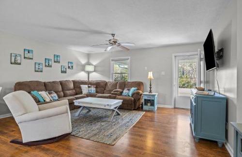 Straits Casa | Otter Banks Retreat home