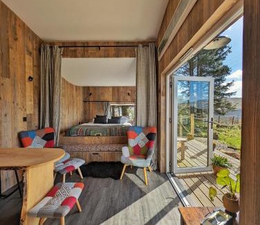 Lochaline Cabina | Otter Burn Cabin