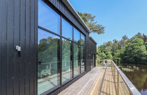Belford Cabaña | Otters Cove