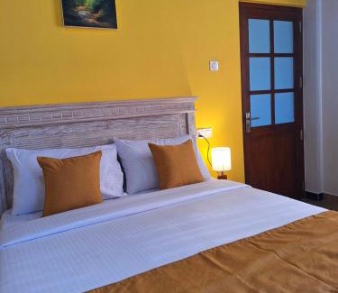 Ella Casa | OUNA Bungalow