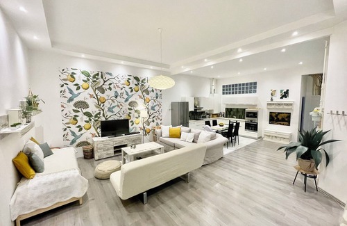 Vizivaros Apartamento | Our charming spacious family friendly home in lovely Budapest near the Castle
