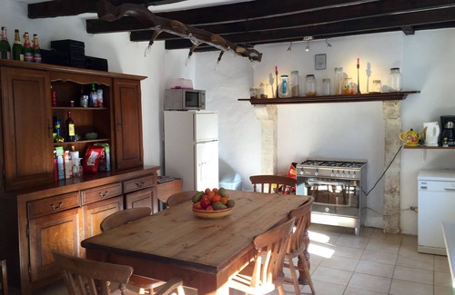 Chirac Casa | Nuestra casa en Foulounoux es cómoda, relajada y rústica, ¡y nos encanta!