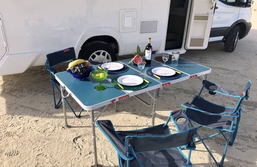 Olivais Casa | Nuestra autocaravana semi integrada 265TL en Lisboa
