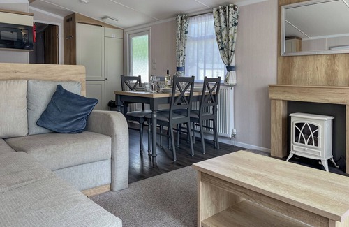 Lamesley Cabaña | Ousbrough Tail-Wag Retreat - UK50088