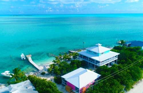 George Town Casa | Frente al lujo con muelle privado y playa Capacidad para 8