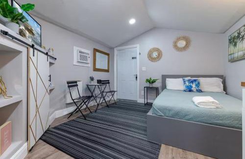 St. Petersburg - Clearwater Apartamento | Outdoor Deck Fully Equipped Remodeled Bath