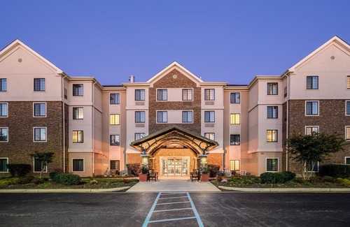 Christiana Apartamento | Piscina al aire libre. Desayuno gratis. ¡A solo 10 minutos de la Universidad de Delaware!