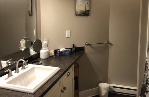 Powell River Casa | Outdoor space, a view, and pet friendly!